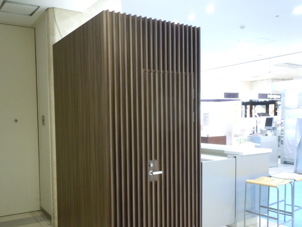 イシダ店舗施工事例/インフォメーションカウンター
